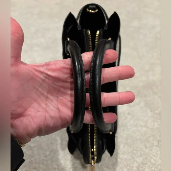 Michael Kors Small Reed Satchel - Picture 4 of 10